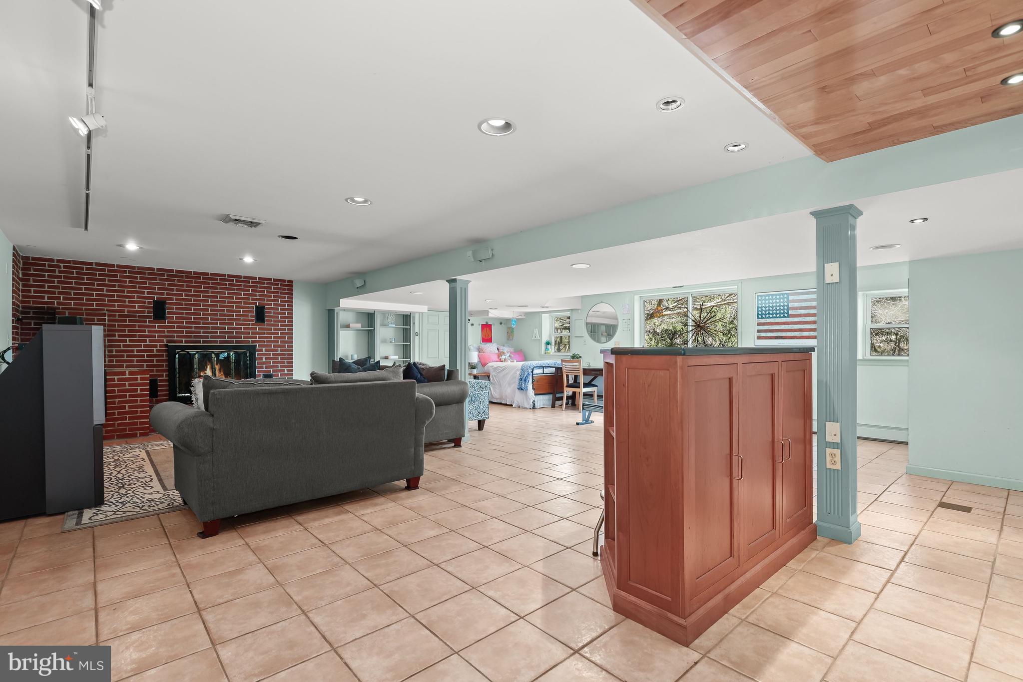 CATONSVILLE - Residential