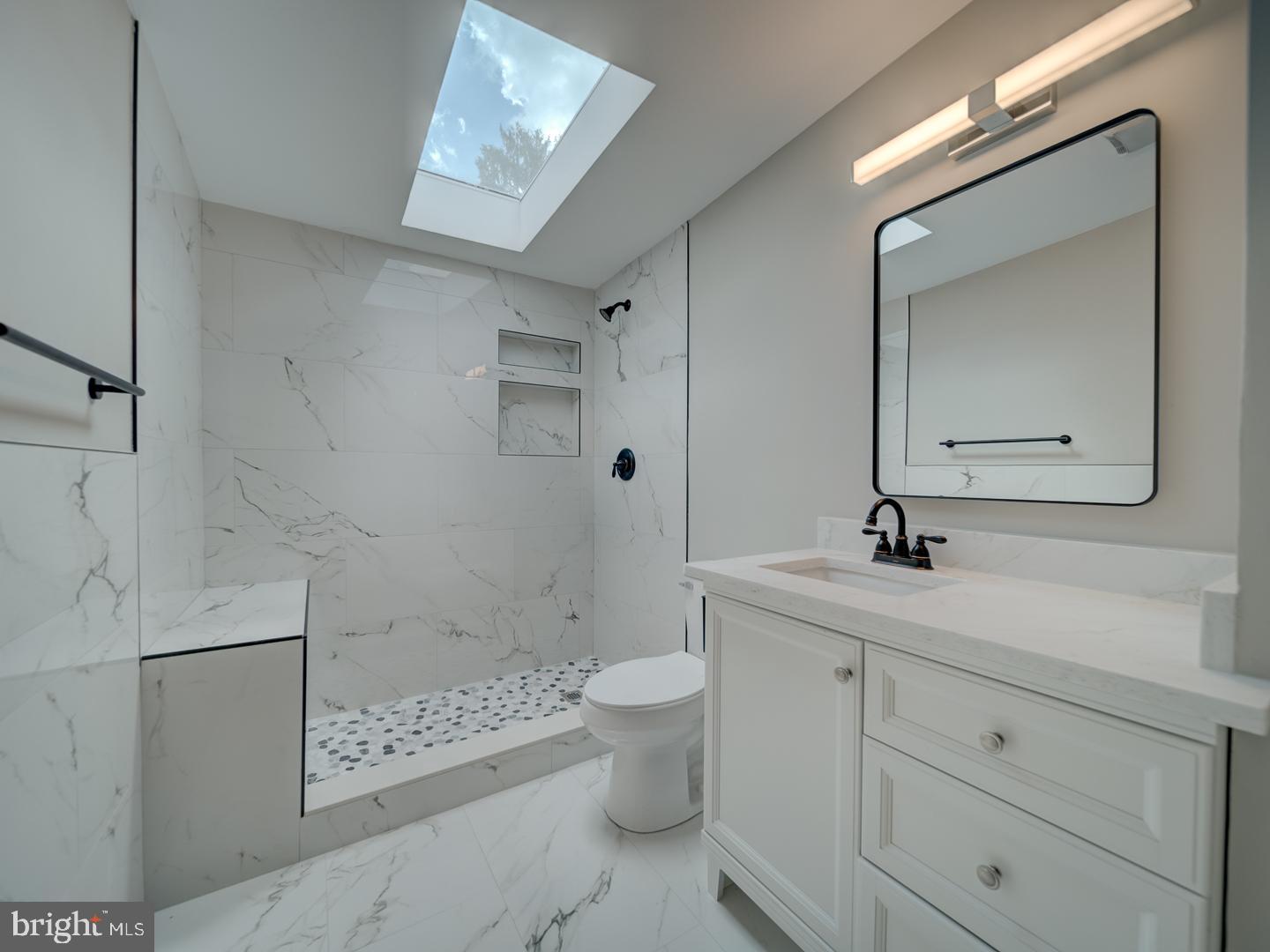 CLINTON ACRES - Residential