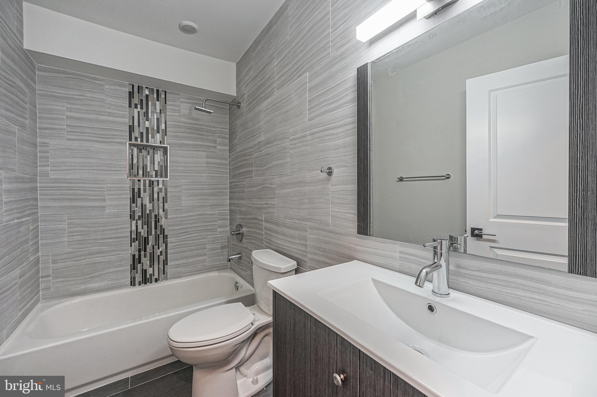 NORTHERN LIBERTIES - Residential Lease