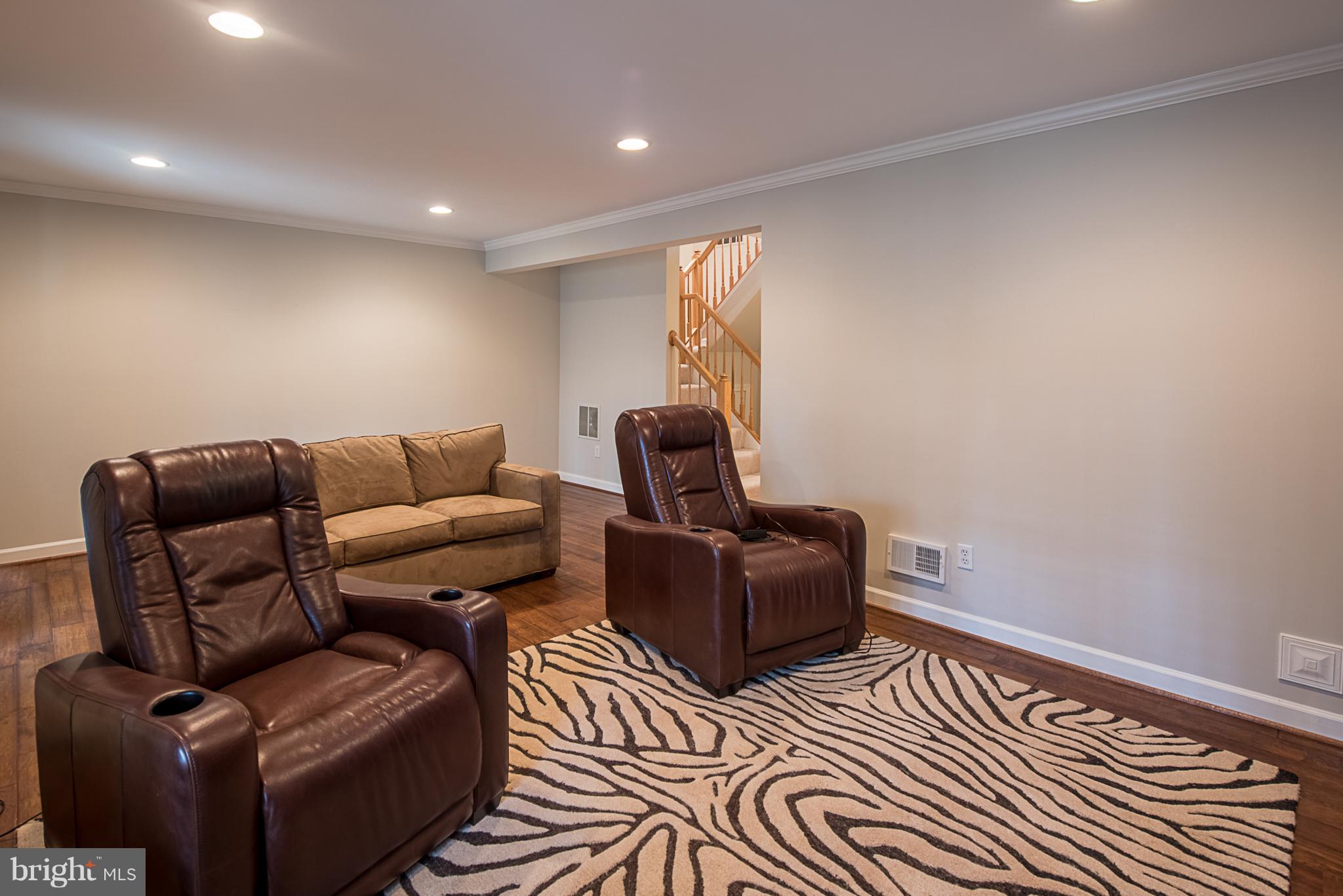 POTOMAC TERRACE - Residential