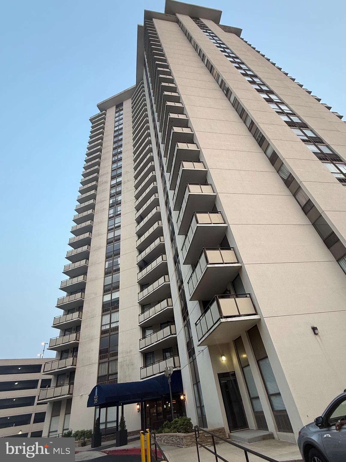 205 E JOPPA ROAD 602
