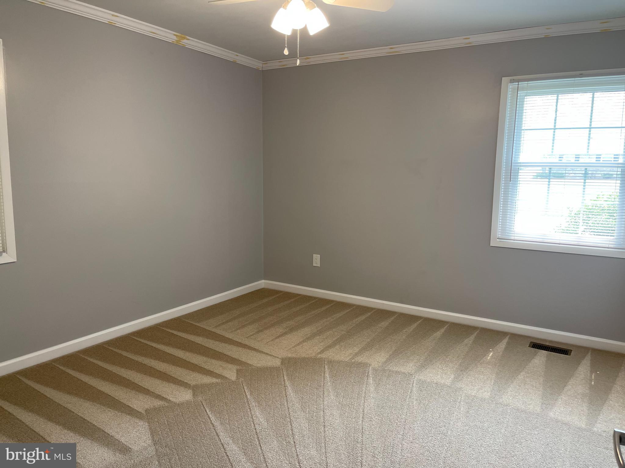 YORKTOWN - Residential Lease