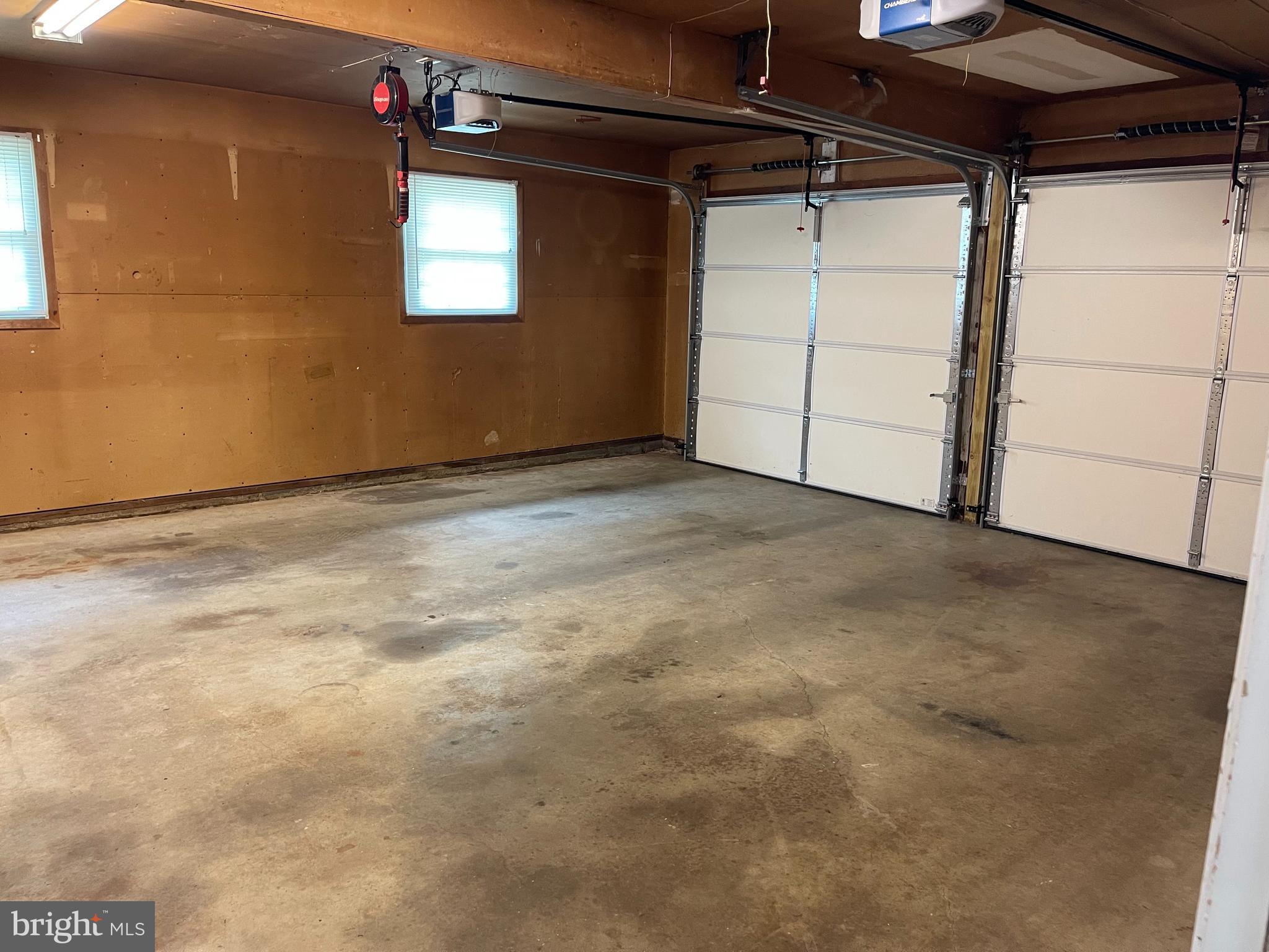 YORKTOWN - Residential Lease