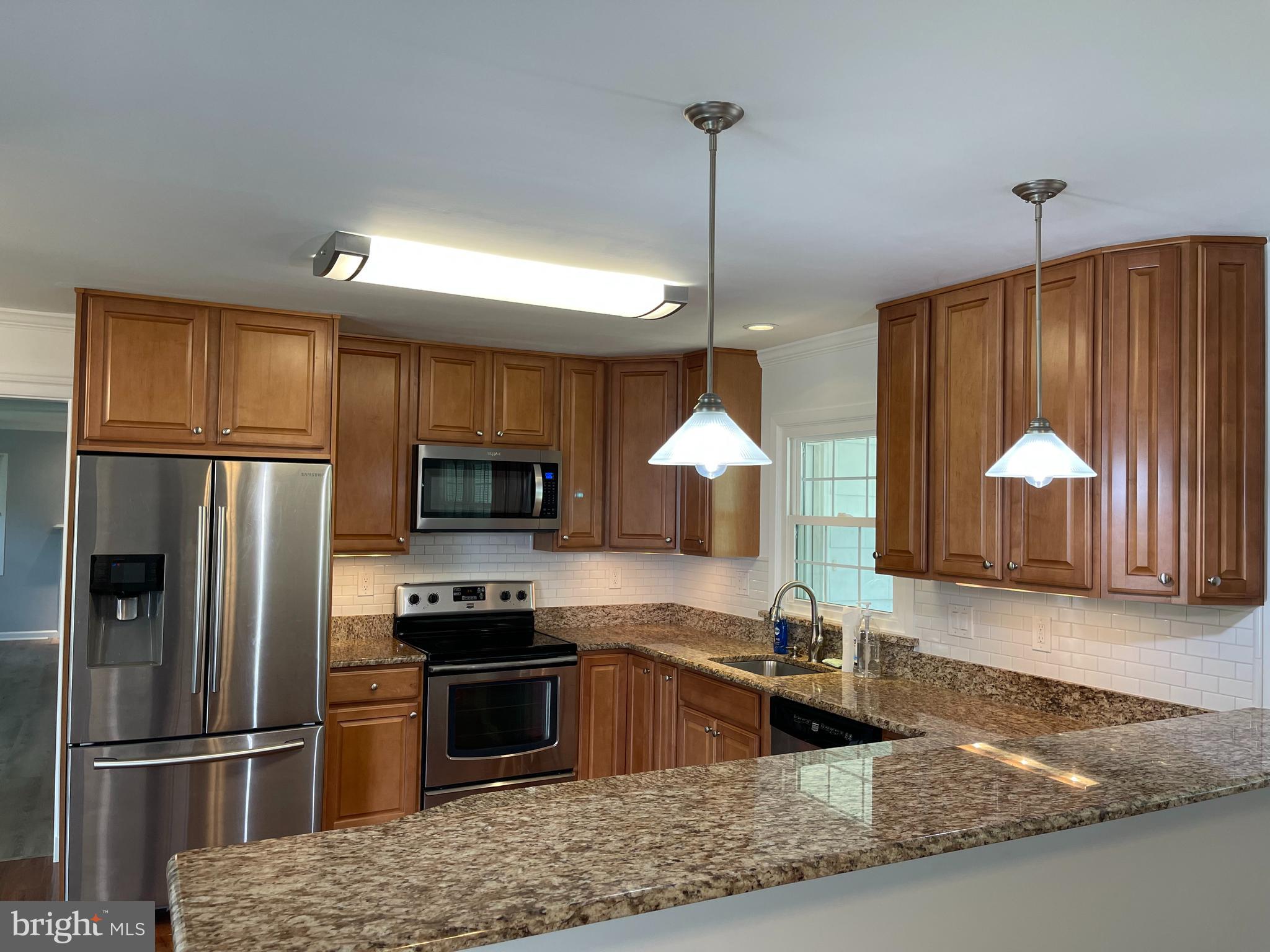 YORKTOWN - Residential Lease