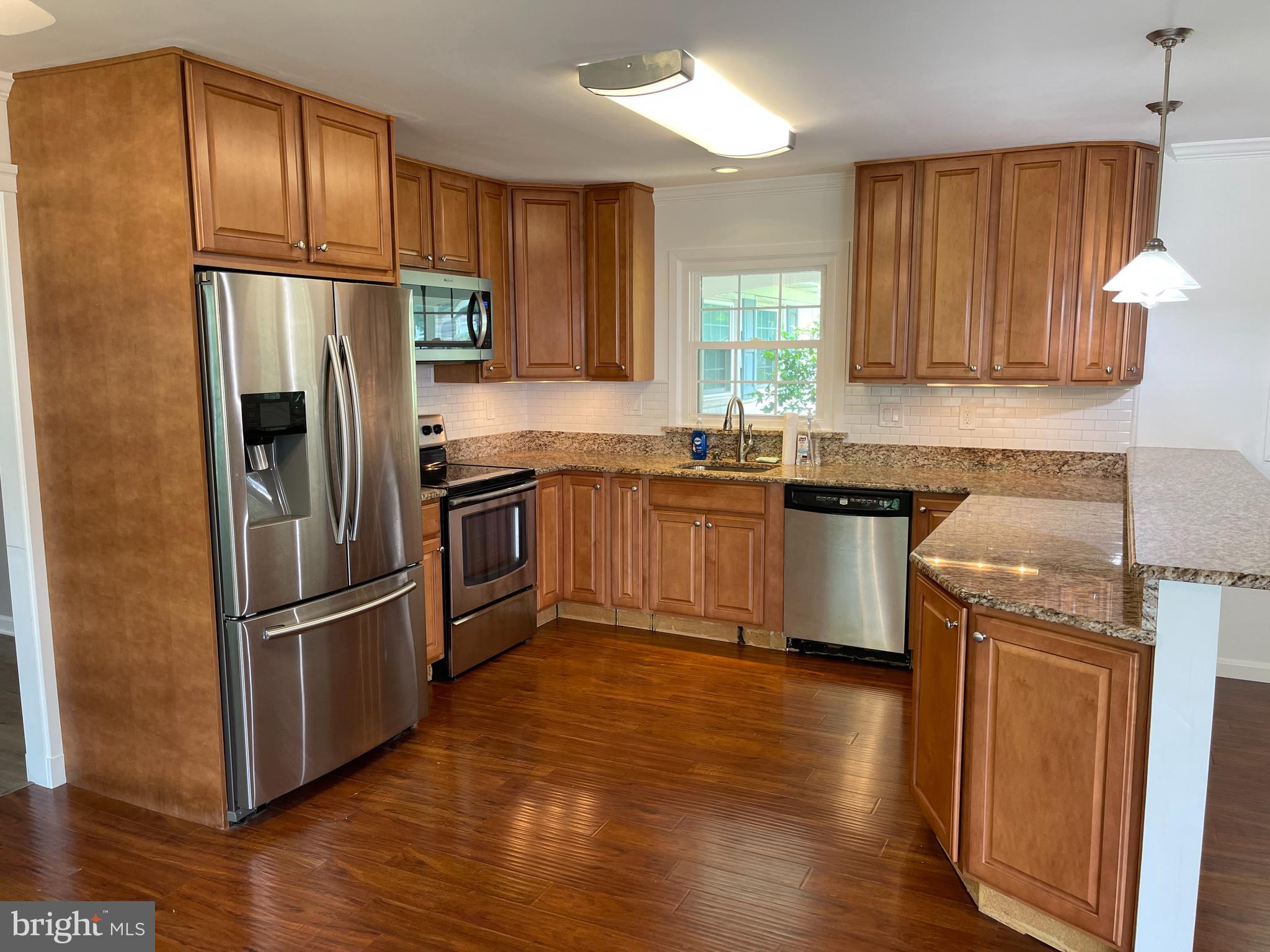 YORKTOWN - Residential Lease