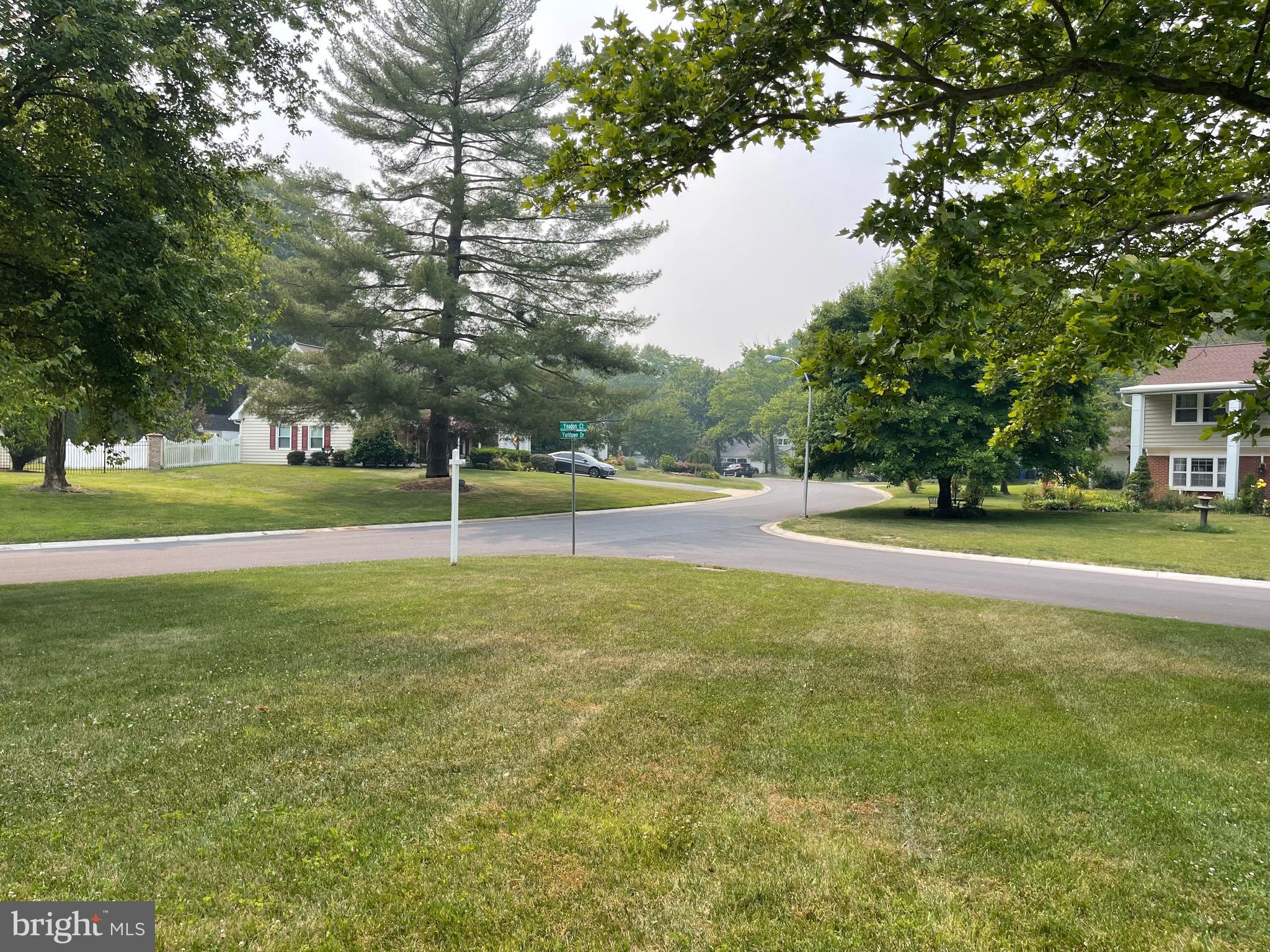 YORKTOWN - Residential Lease