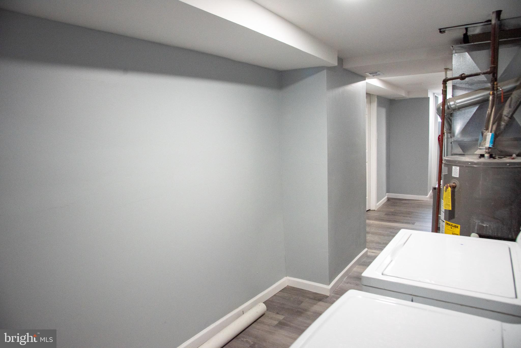 WEST OAK LANE - Residential