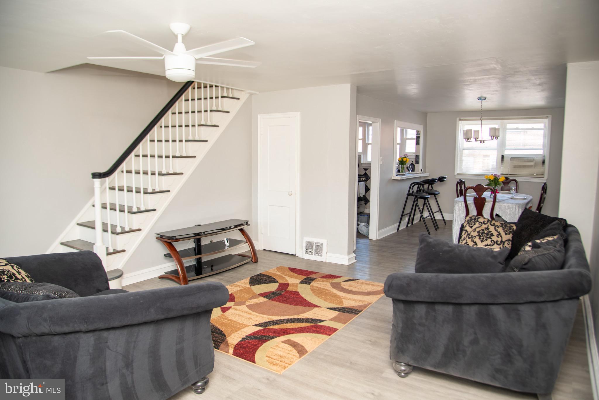 WEST OAK LANE - Residential