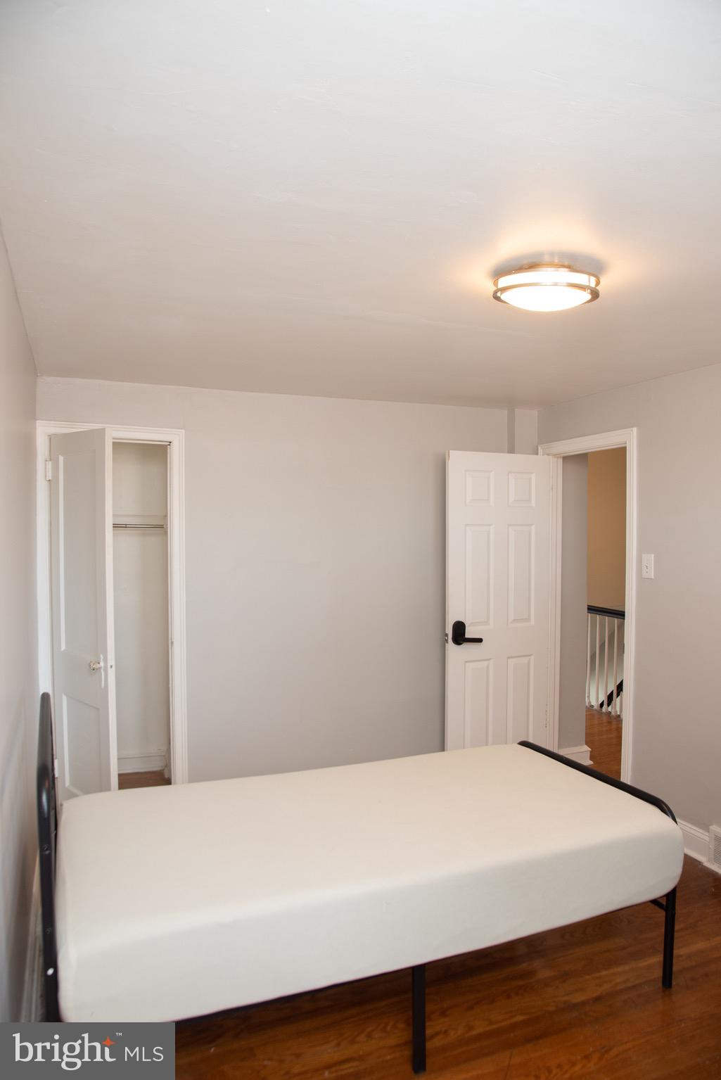 WEST OAK LANE - Residential