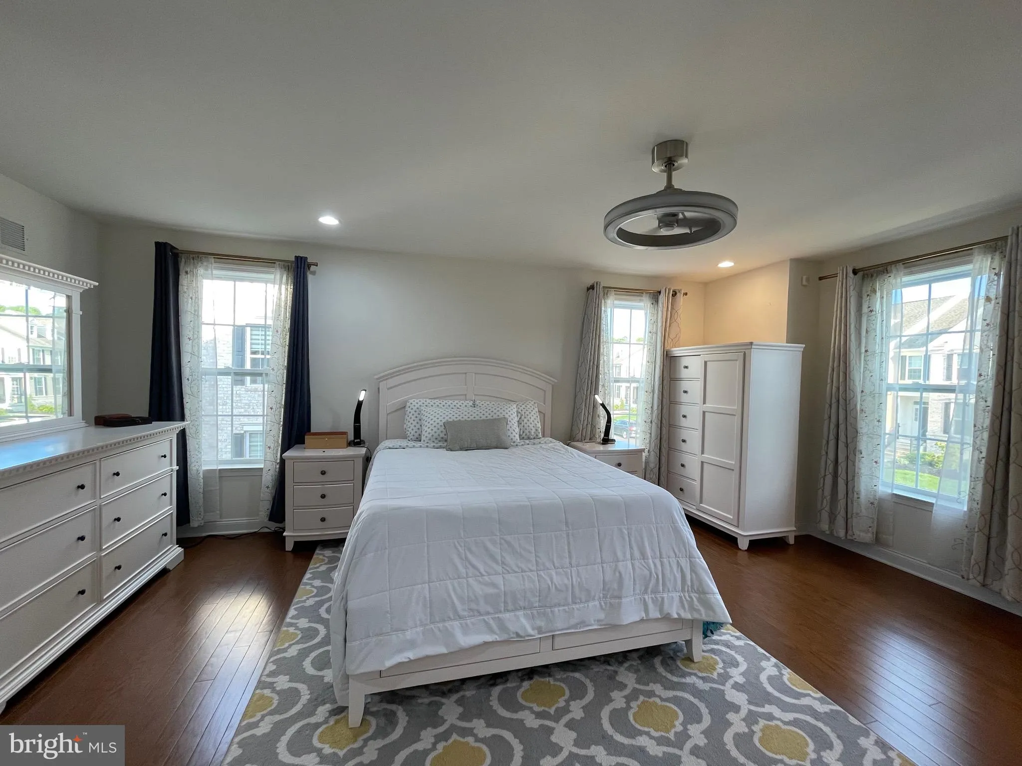 Princeton, New Jersey 08540, United States, 3 Bedrooms Bedrooms, ,4 BathroomsBathrooms,Residential,Coming Soon,162917