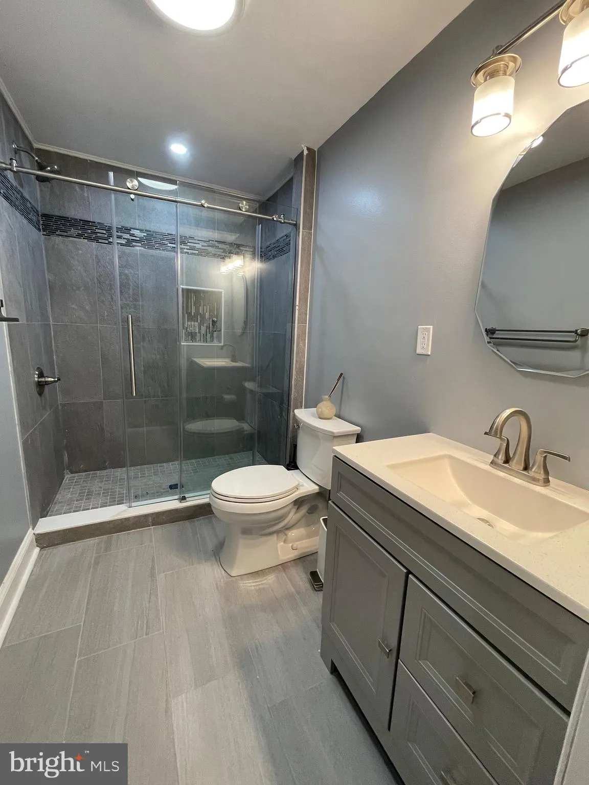 Princeton, New Jersey 08540, United States, 3 Bedrooms Bedrooms, ,4 BathroomsBathrooms,Residential,Coming Soon,162917