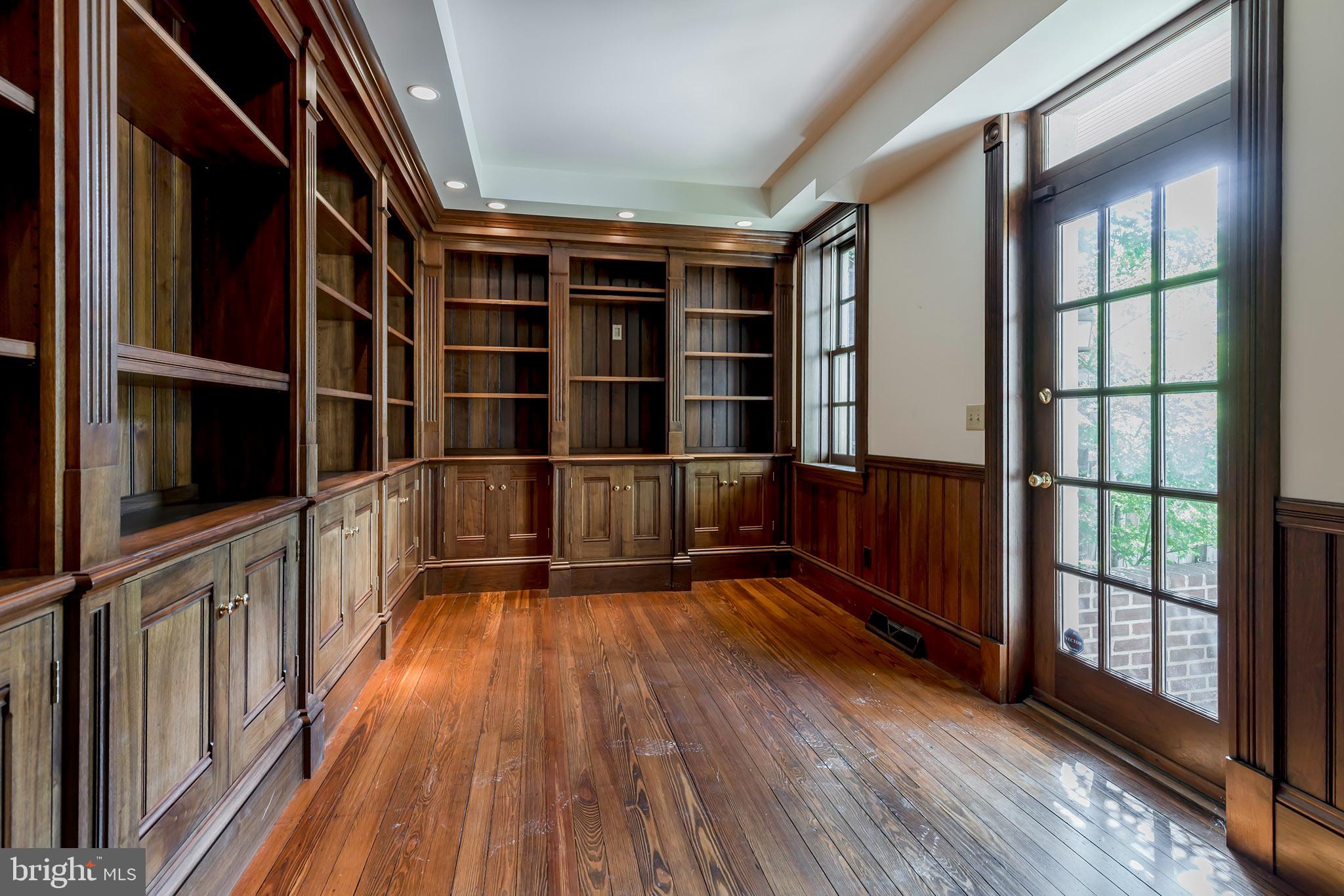 OLD TOWN LANCASTER - Residential