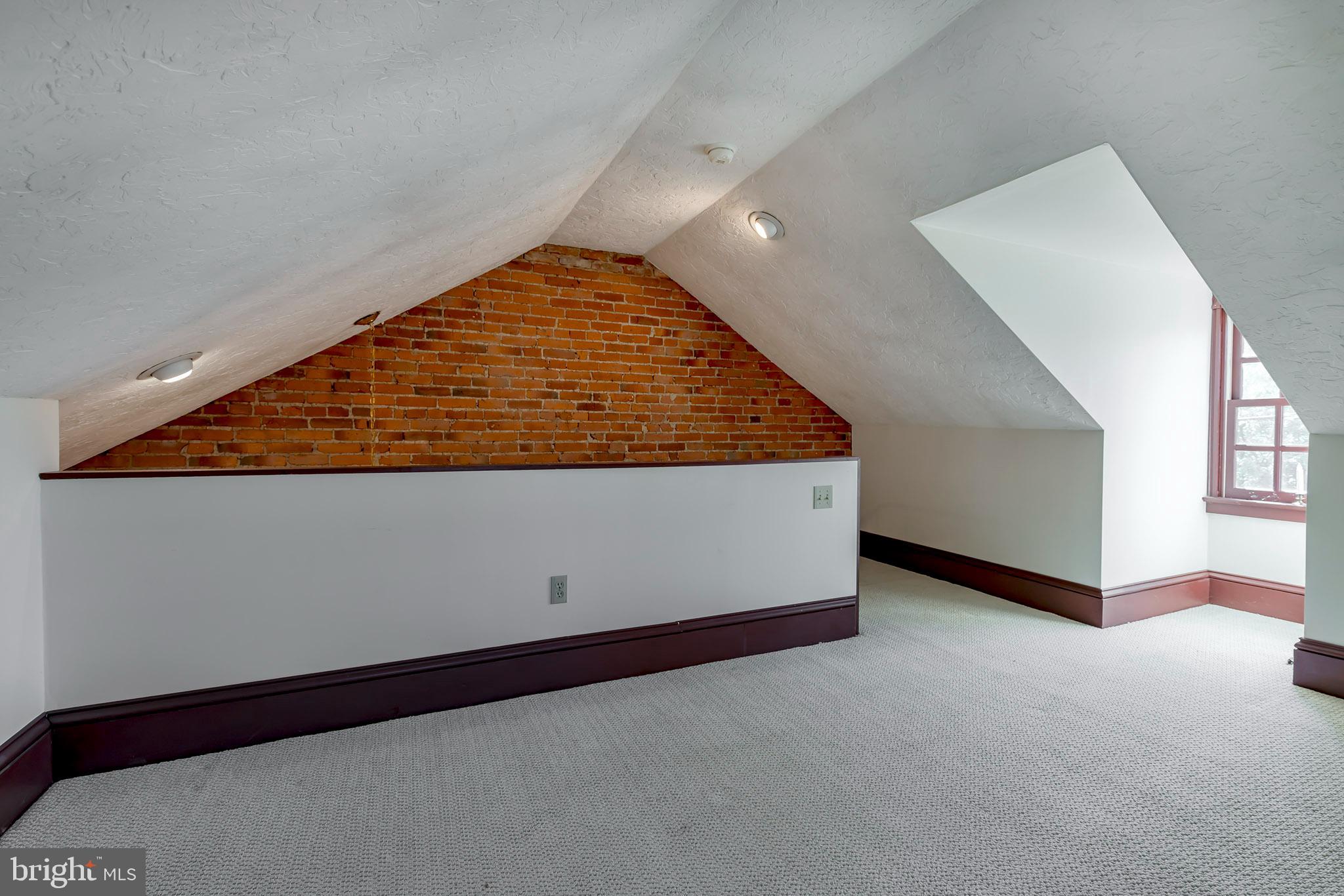 OLD TOWN LANCASTER - Residential