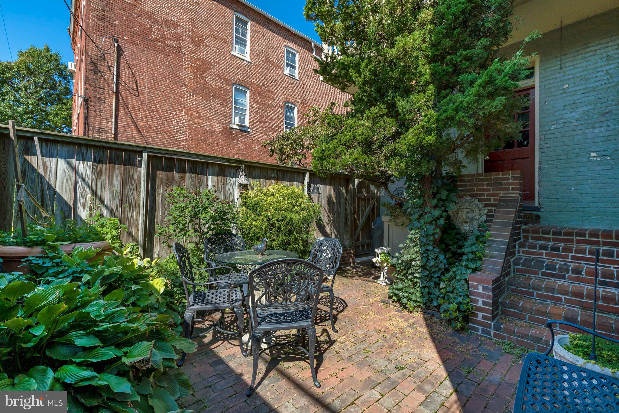 OLD TOWN LANCASTER - Residential