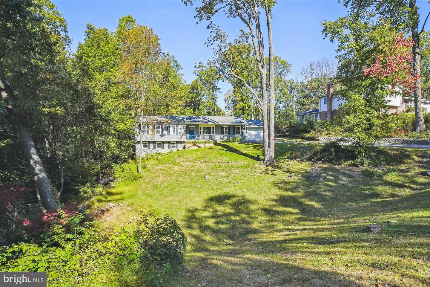 LINGANORE VIEW - Residential