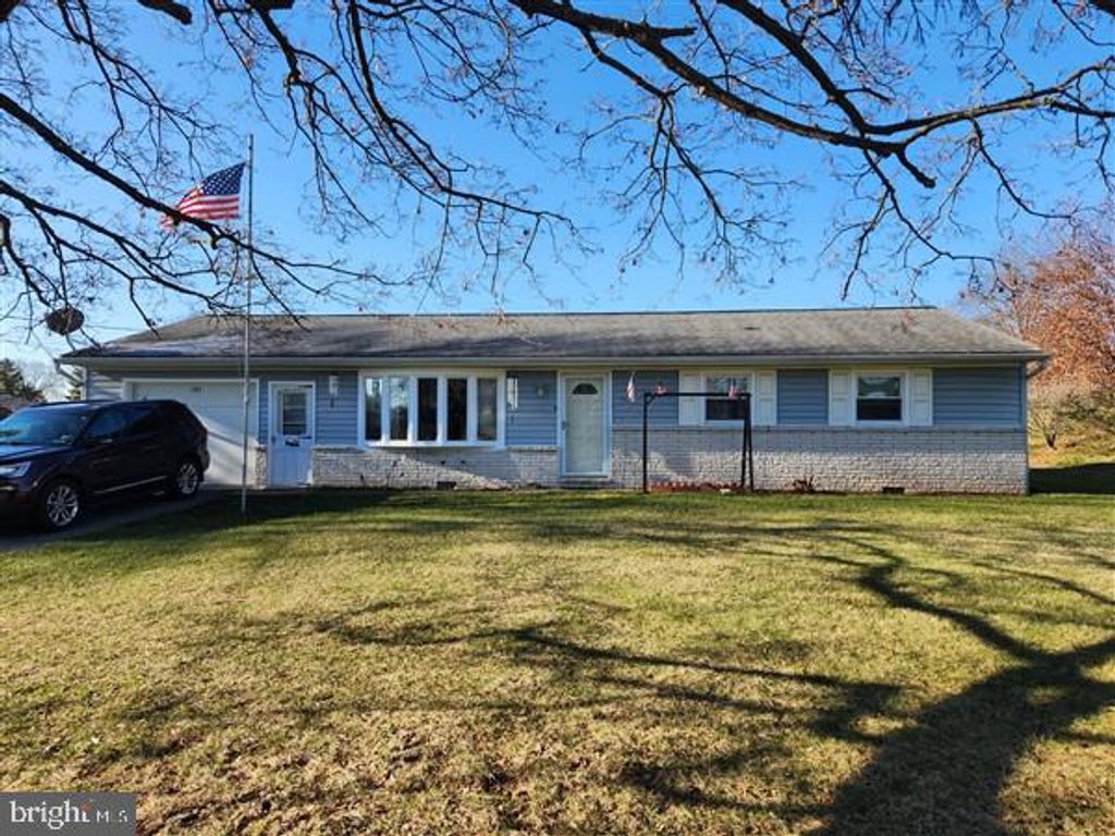 Photo of 142 Marticville Road, Lancaster, PA 17603 (MLS # PALA2047528)