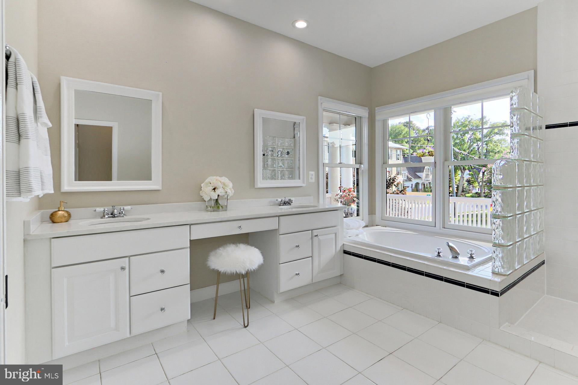 ONONDIO - Residential