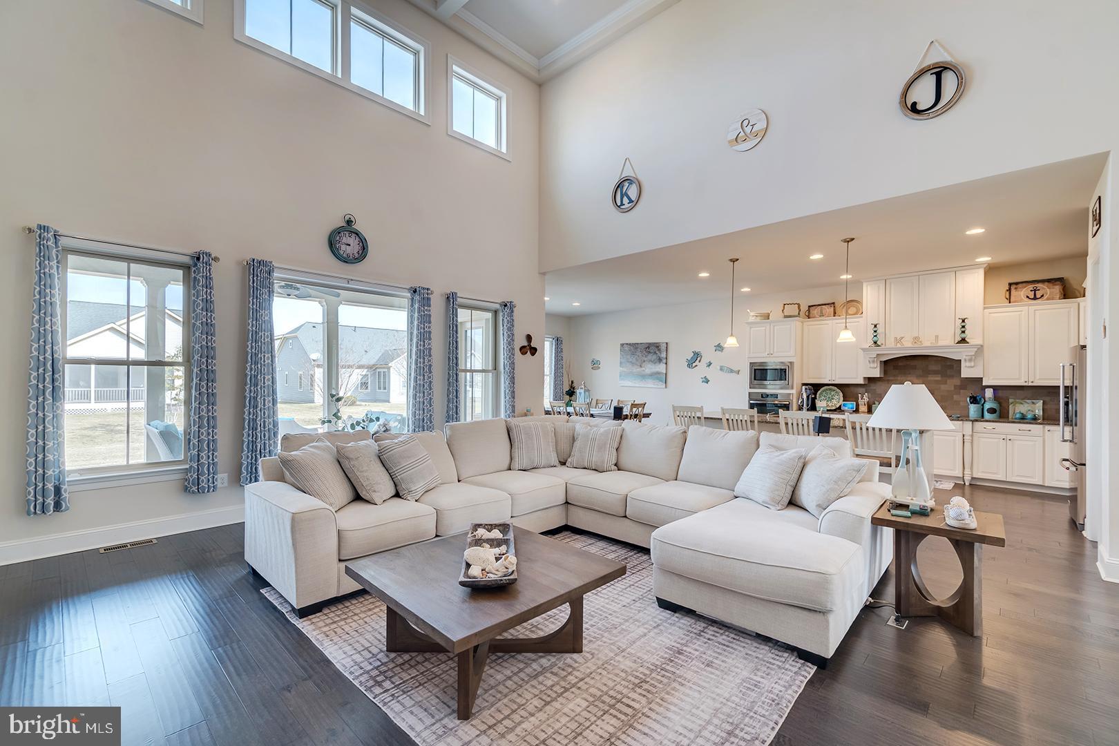 BAY FOREST CLUB - Residential