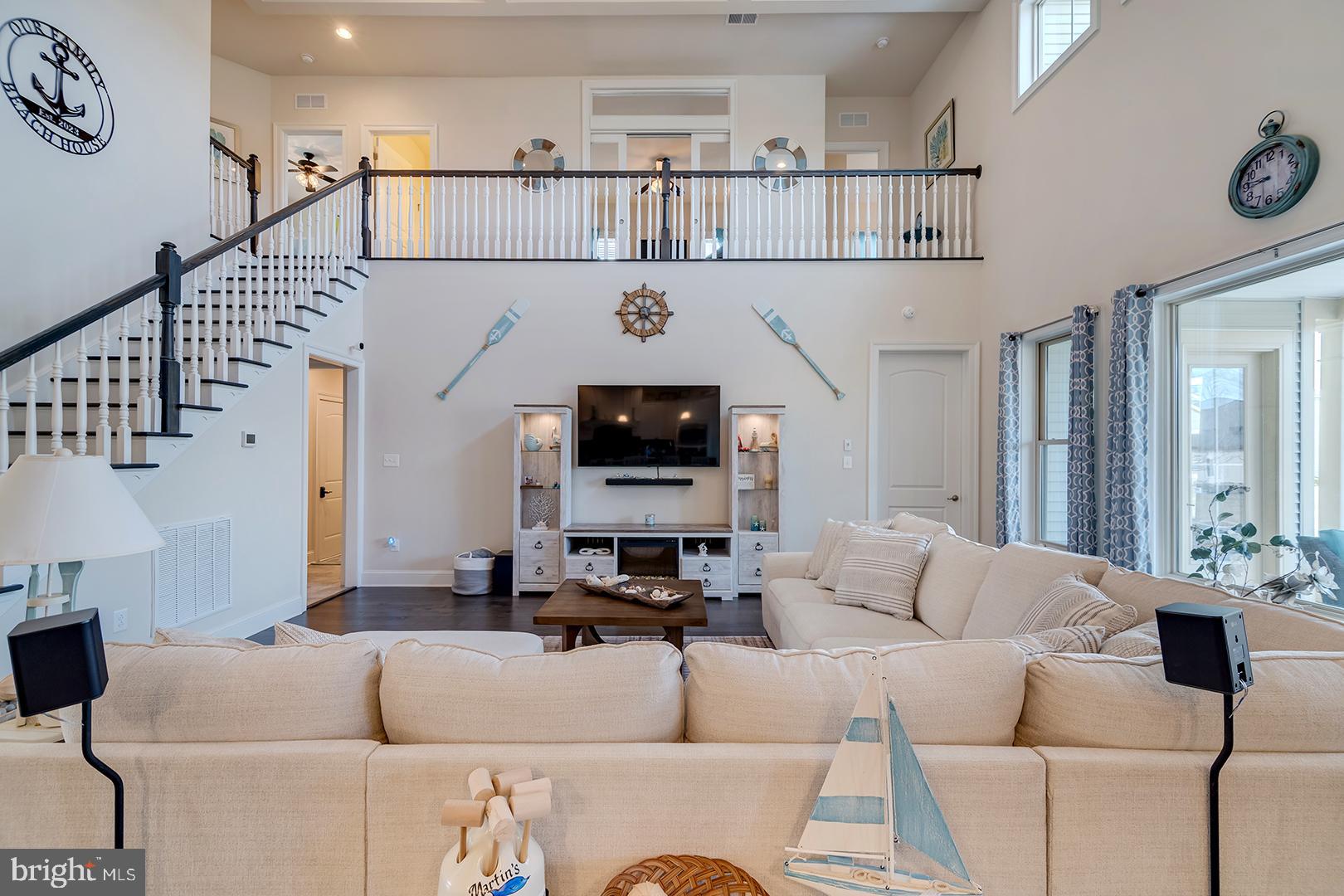 BAY FOREST CLUB - Residential