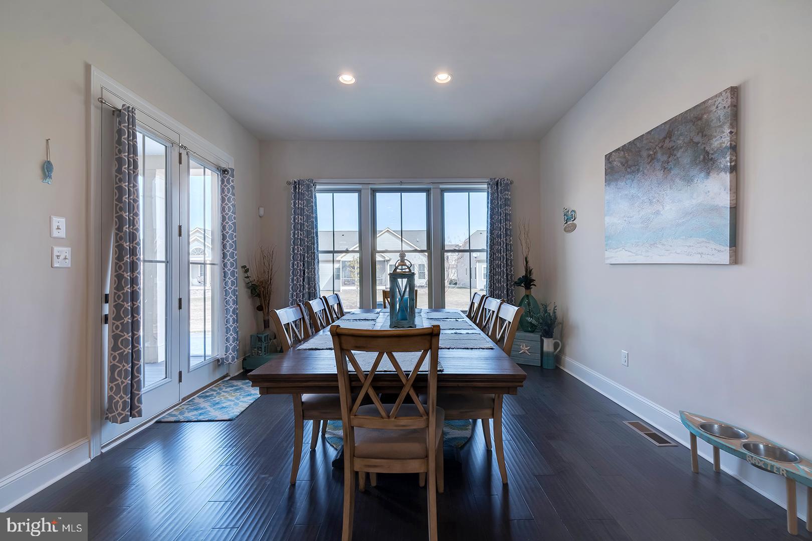 BAY FOREST CLUB - Residential