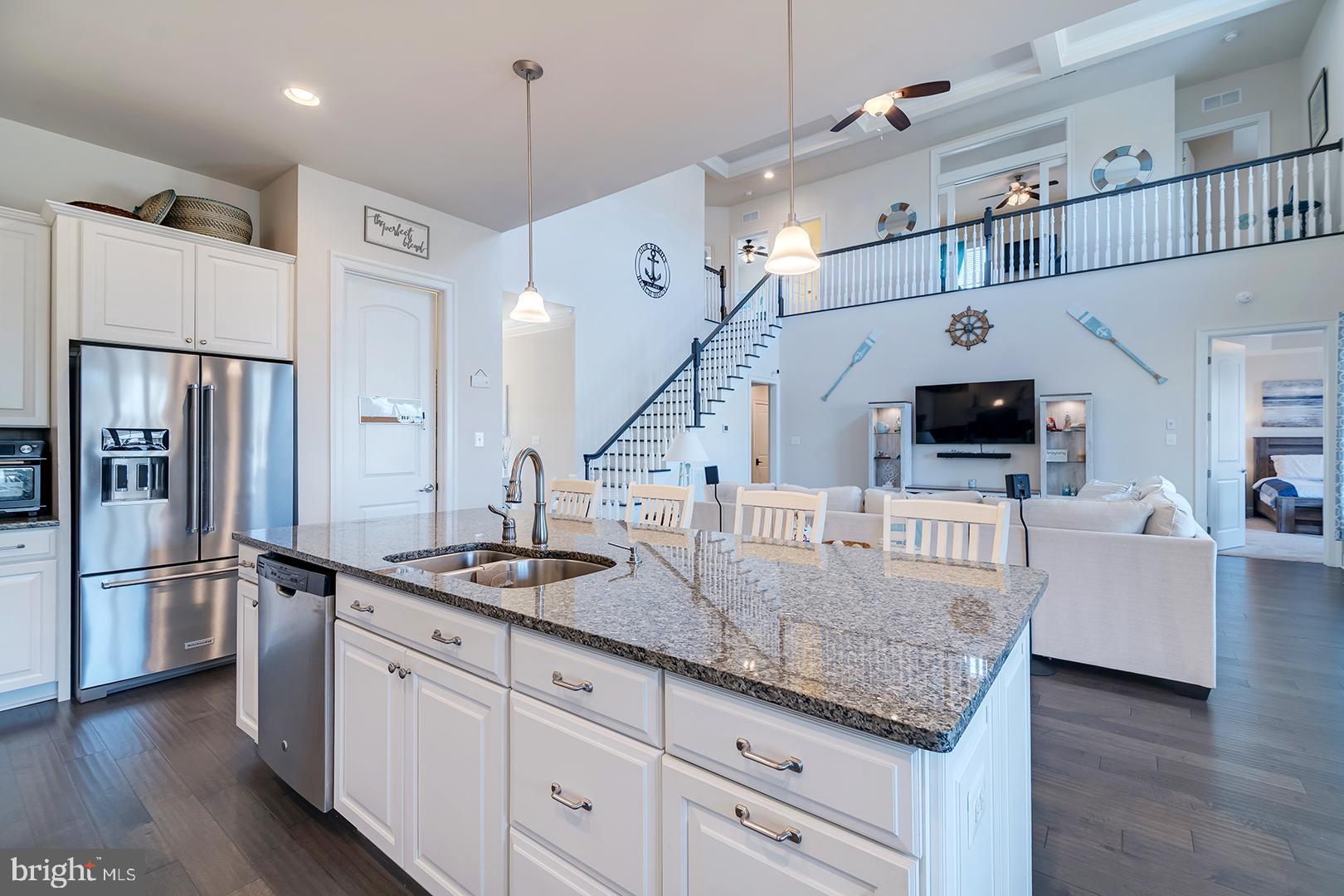 BAY FOREST CLUB - Residential