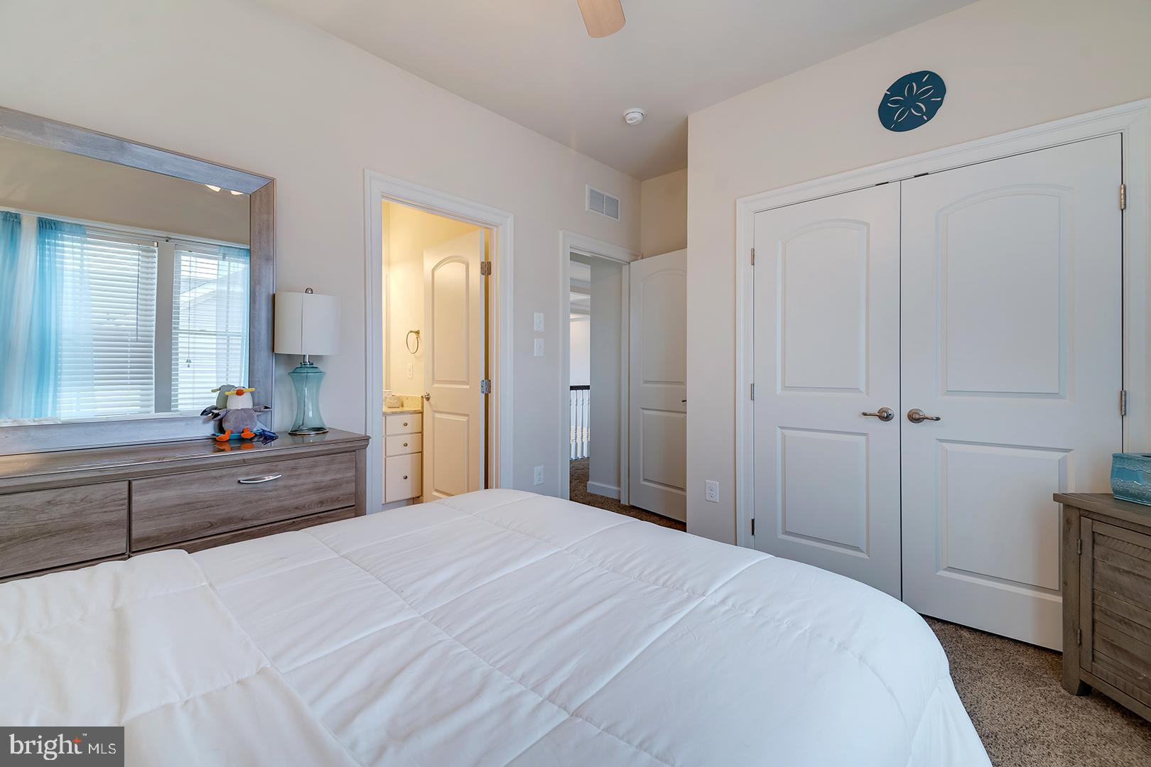 BAY FOREST CLUB - Residential