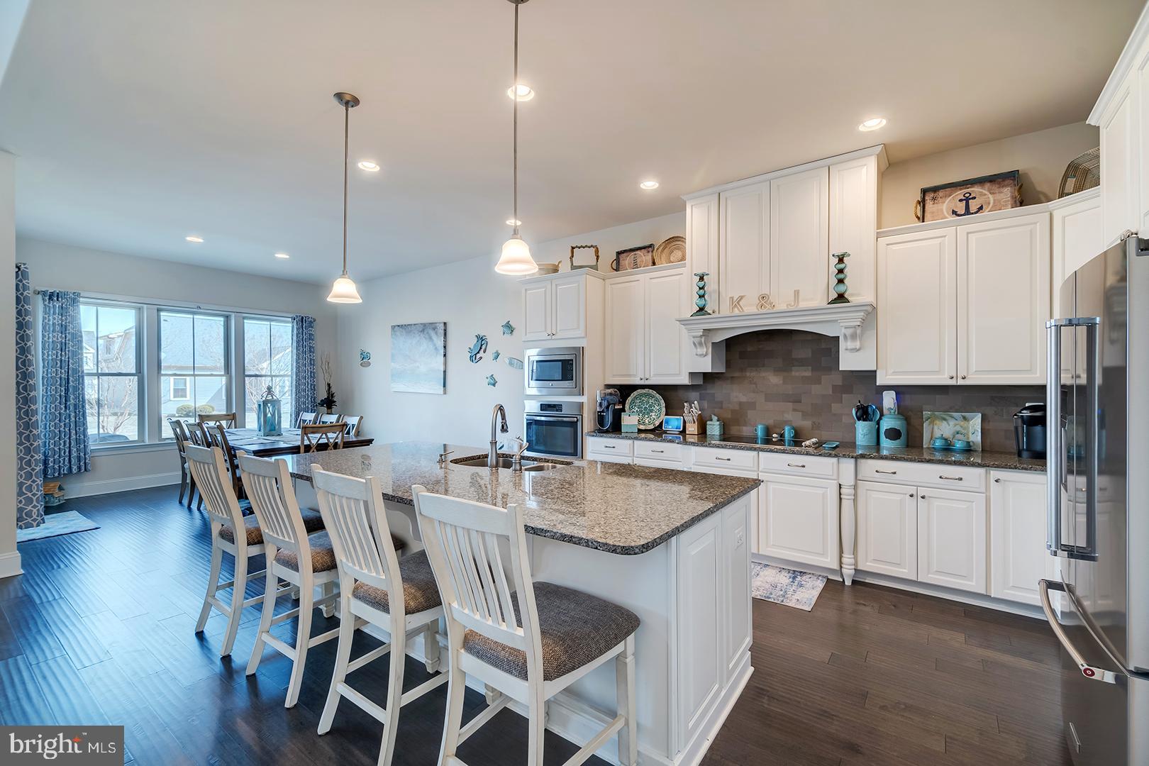 BAY FOREST CLUB - Residential