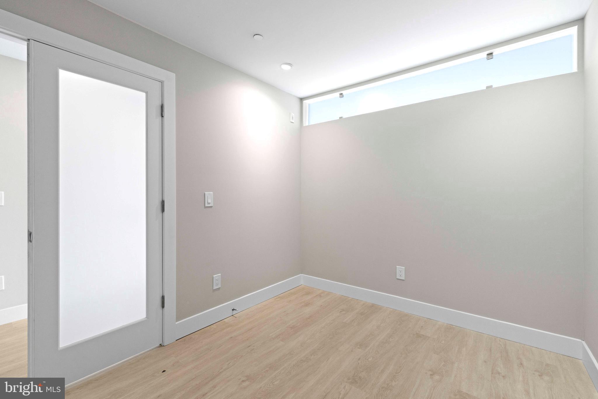 BRIDESBURG - Residential Lease