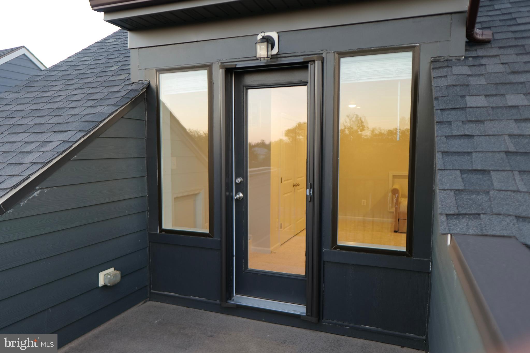 VISTA GARDENS - Residential