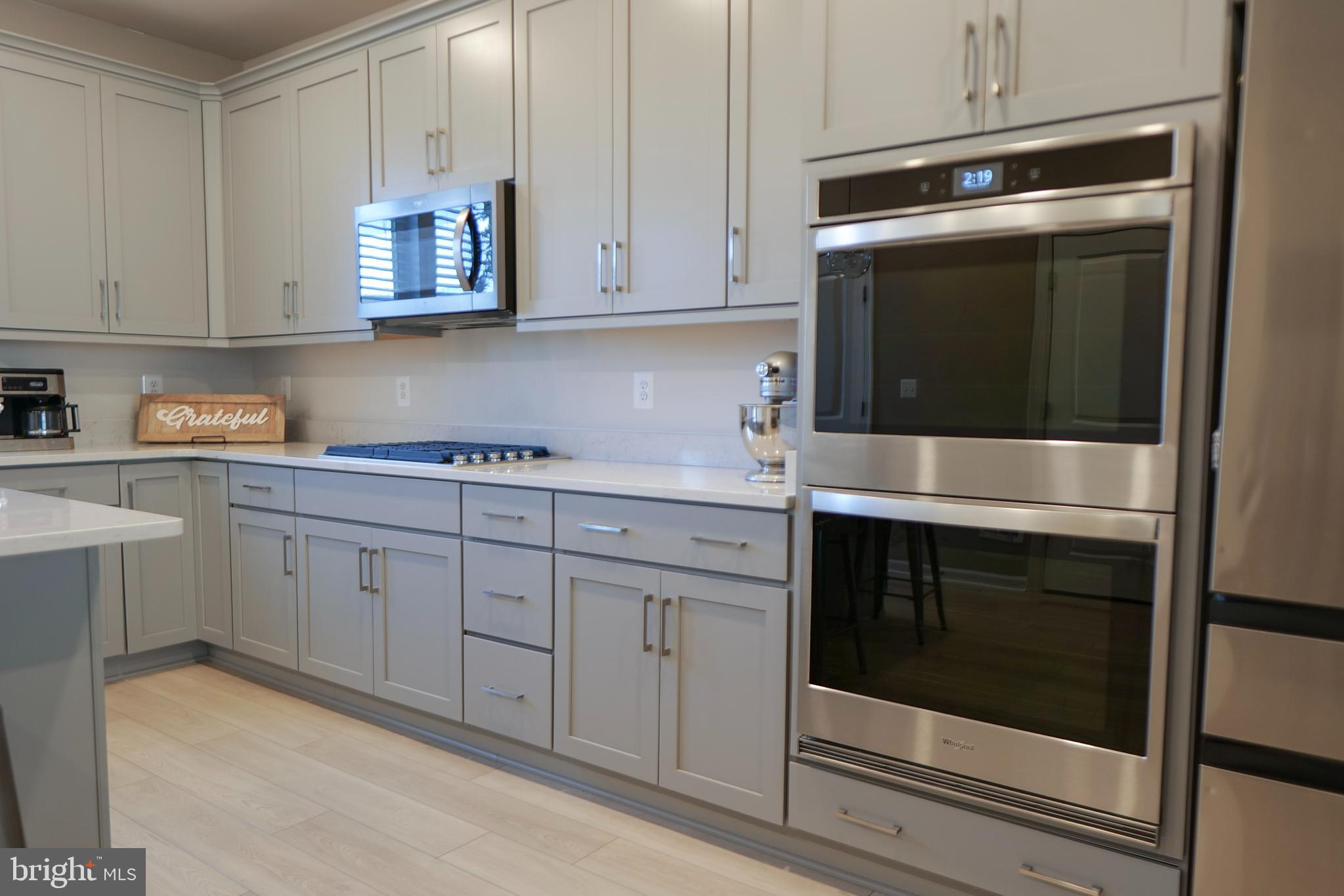 VISTA GARDENS - Residential