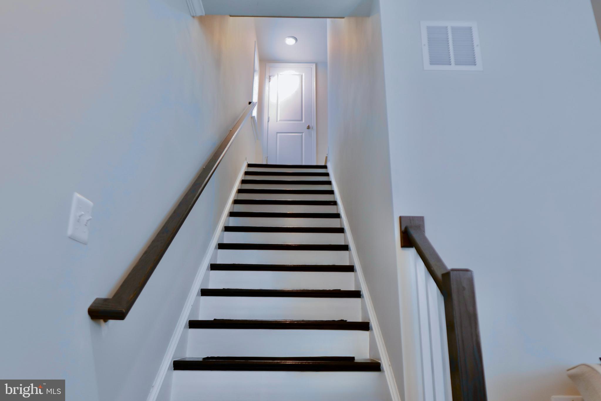 VISTA GARDENS - Residential