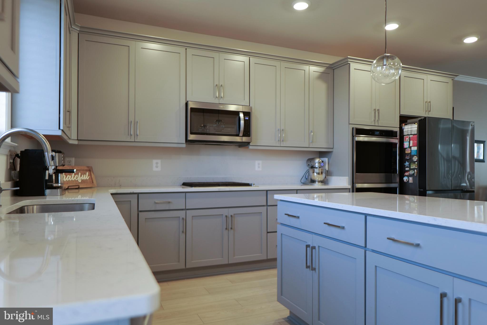 VISTA GARDENS - Residential