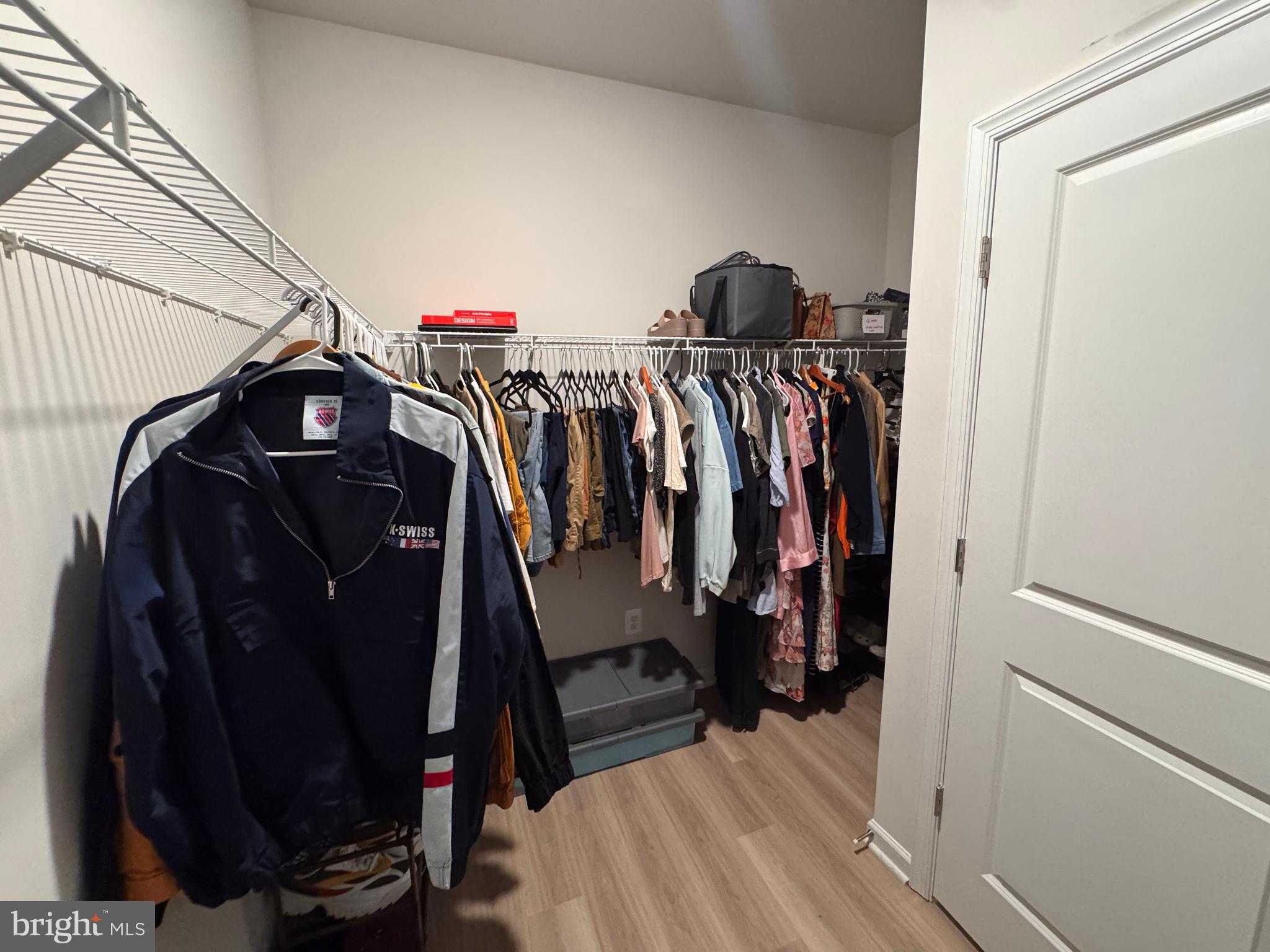 VISTA GARDENS - Residential