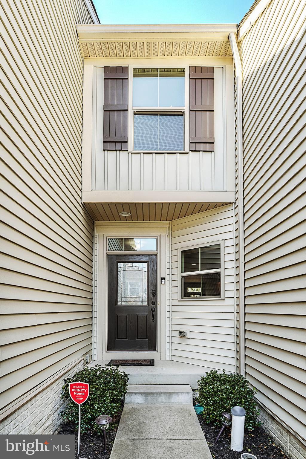 REGENTS GLEN VILLAS - Residential