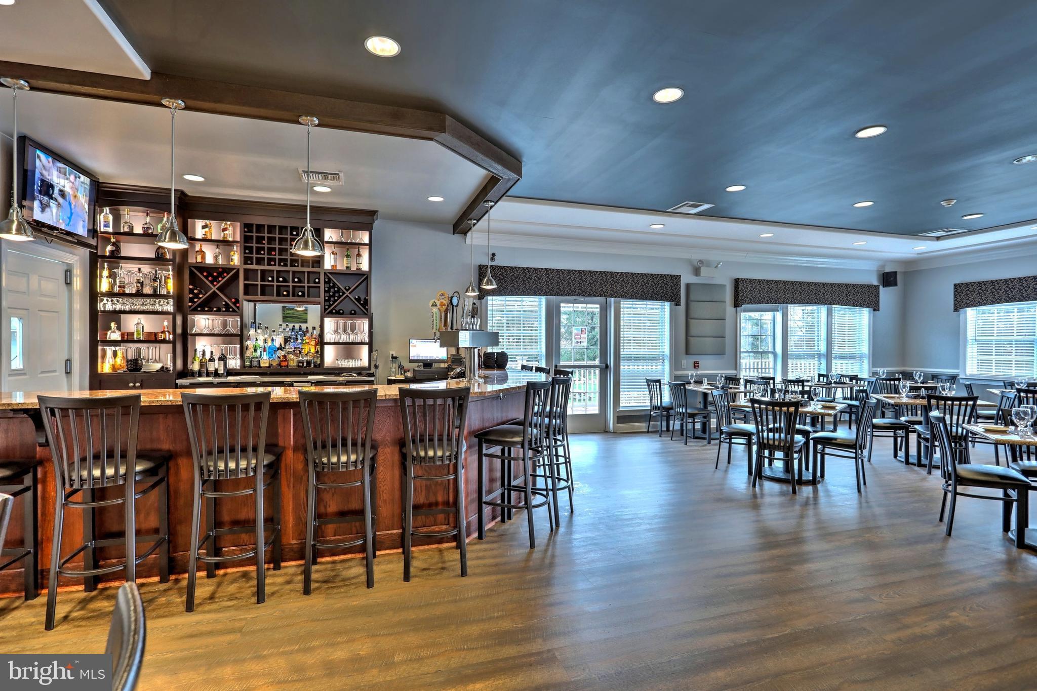 REGENTS GLEN VILLAS - Residential
