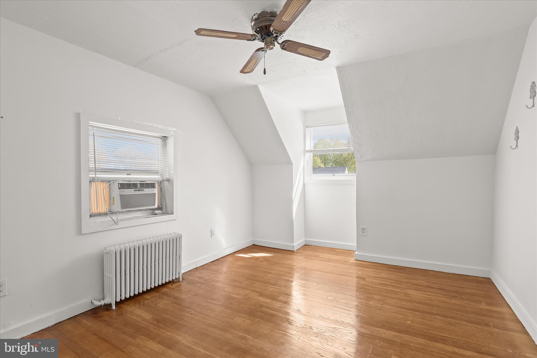 GLEN GARDENS - Residential