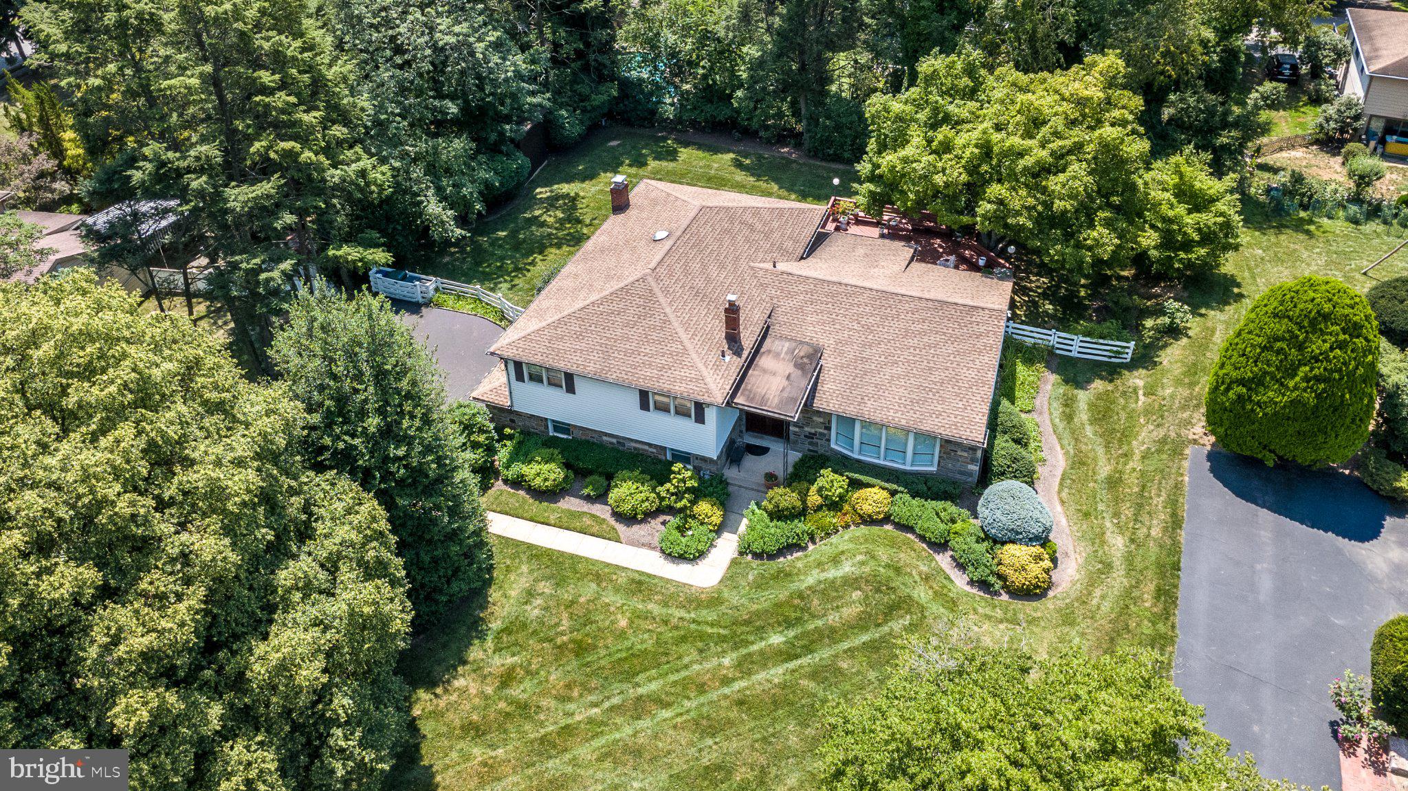 616 OAK SHADE AVENUE