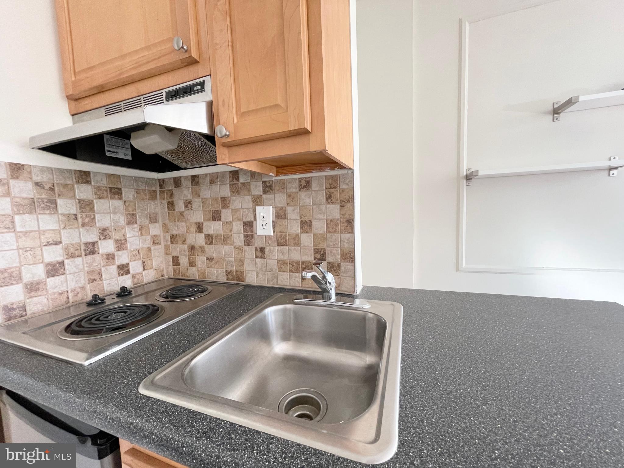 CENTER CITY - Residential Lease