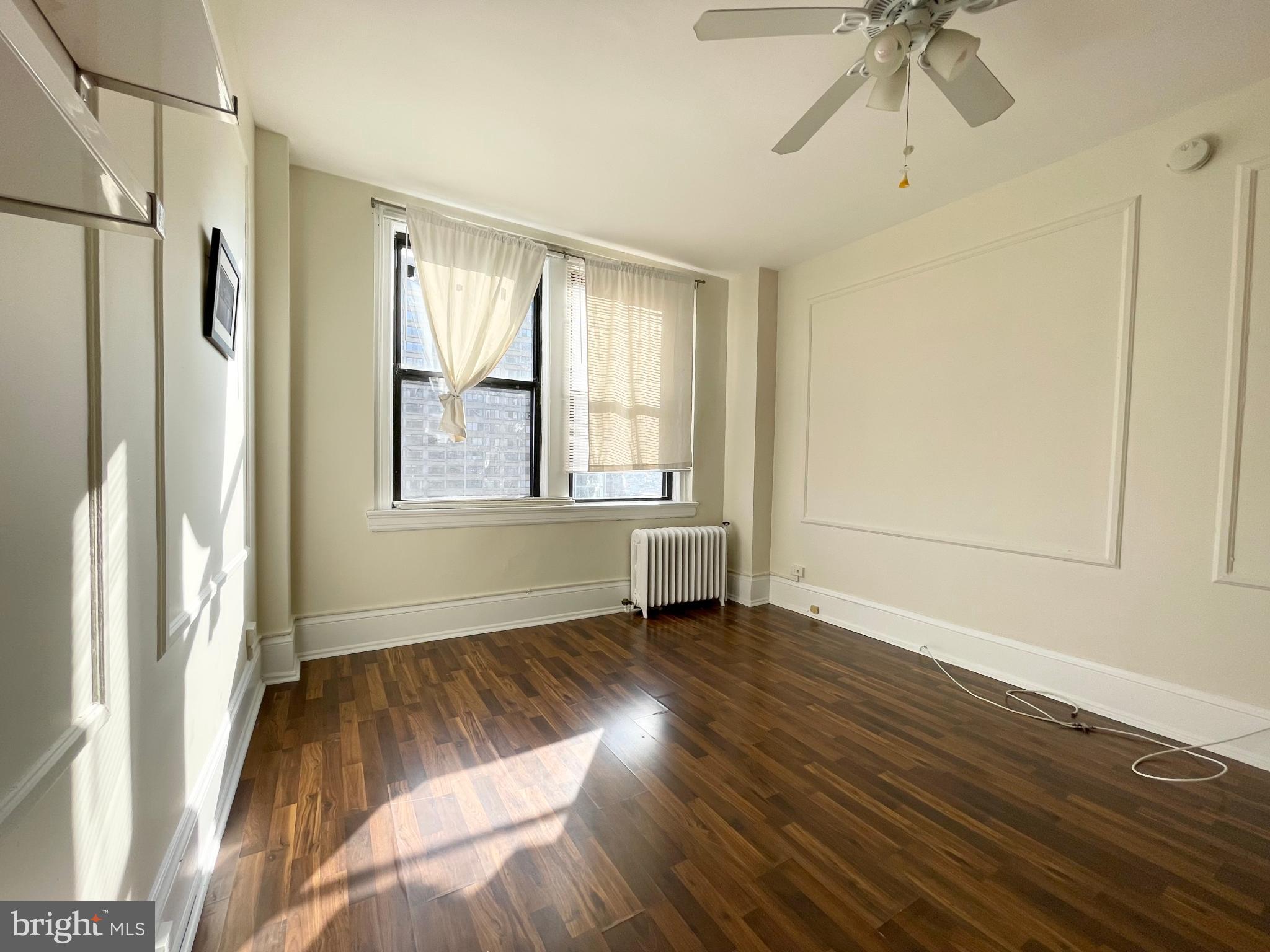 CENTER CITY - Residential Lease
