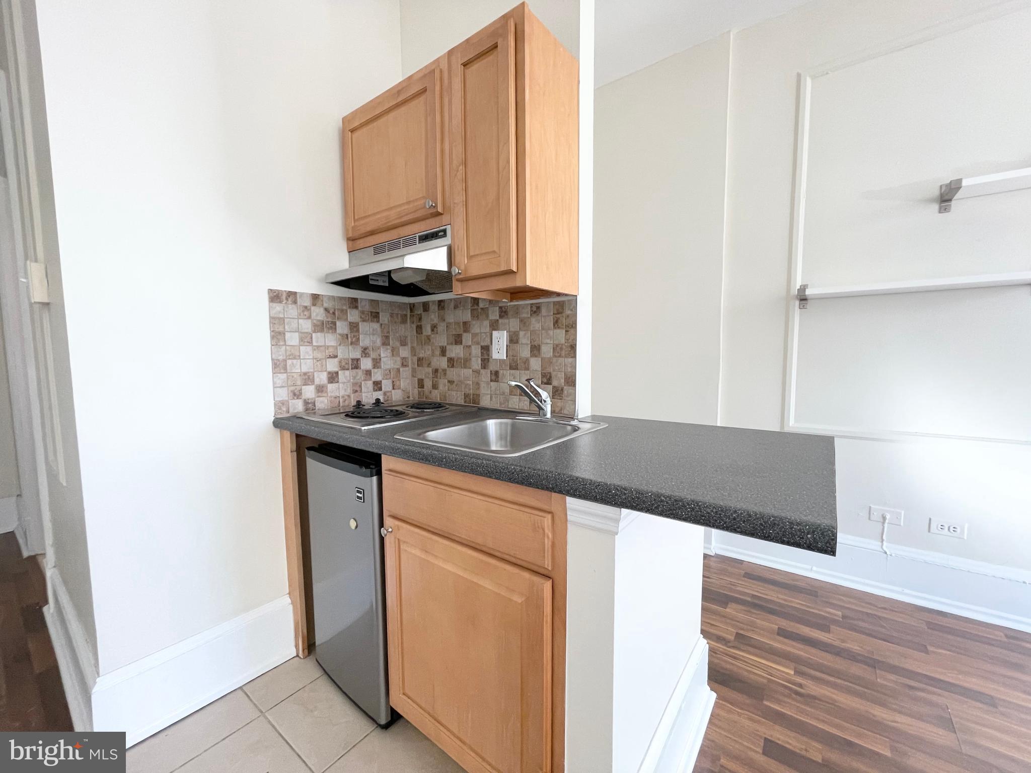 CENTER CITY - Residential Lease
