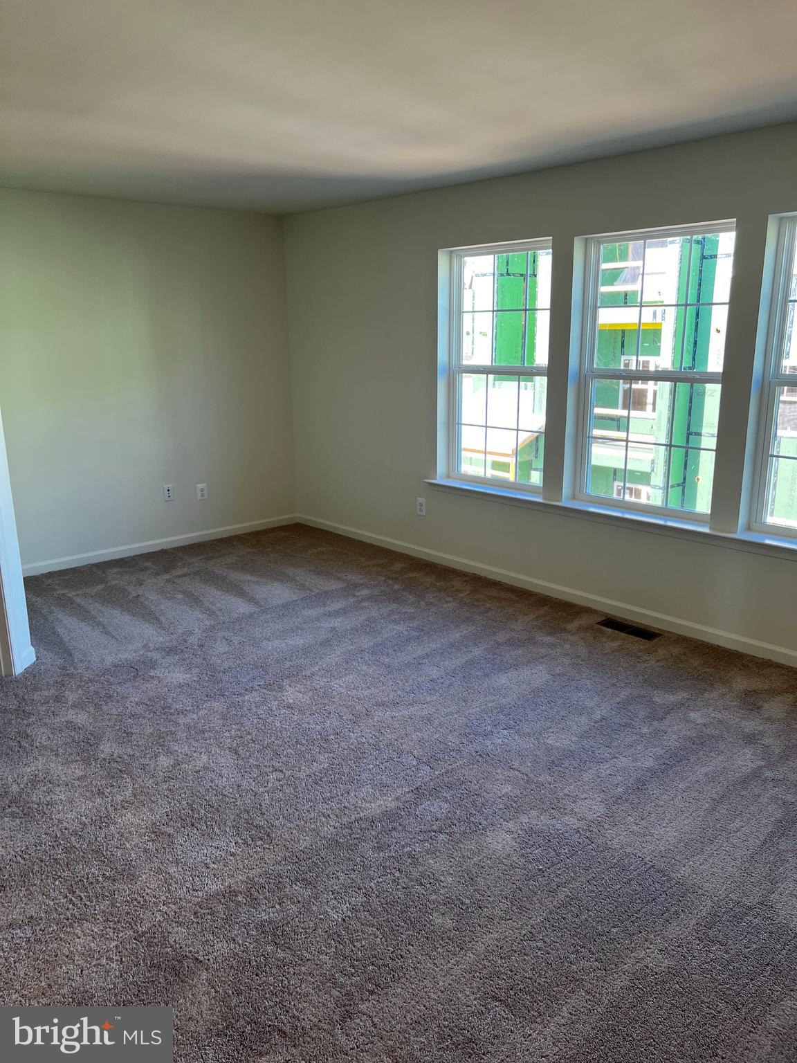 OVERLOOK AT RIVERSIDE - Residential Lease