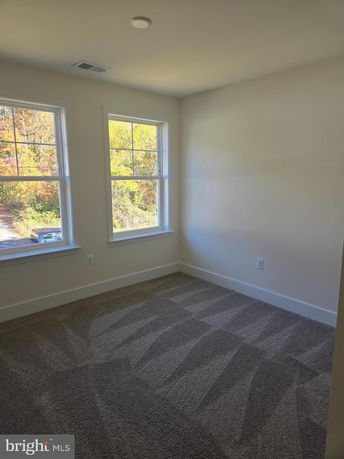 POWHATAN BEACH - Residential