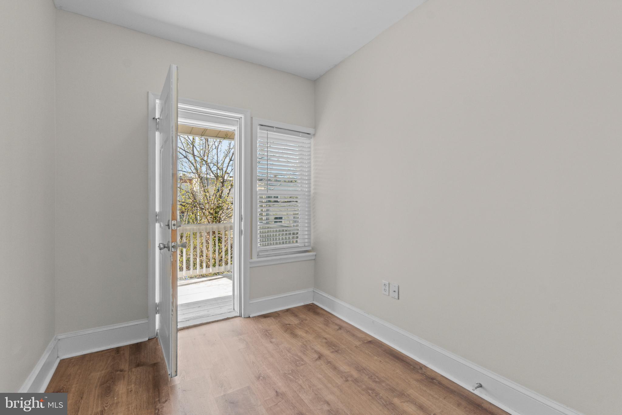 GREENSPRING - Residential