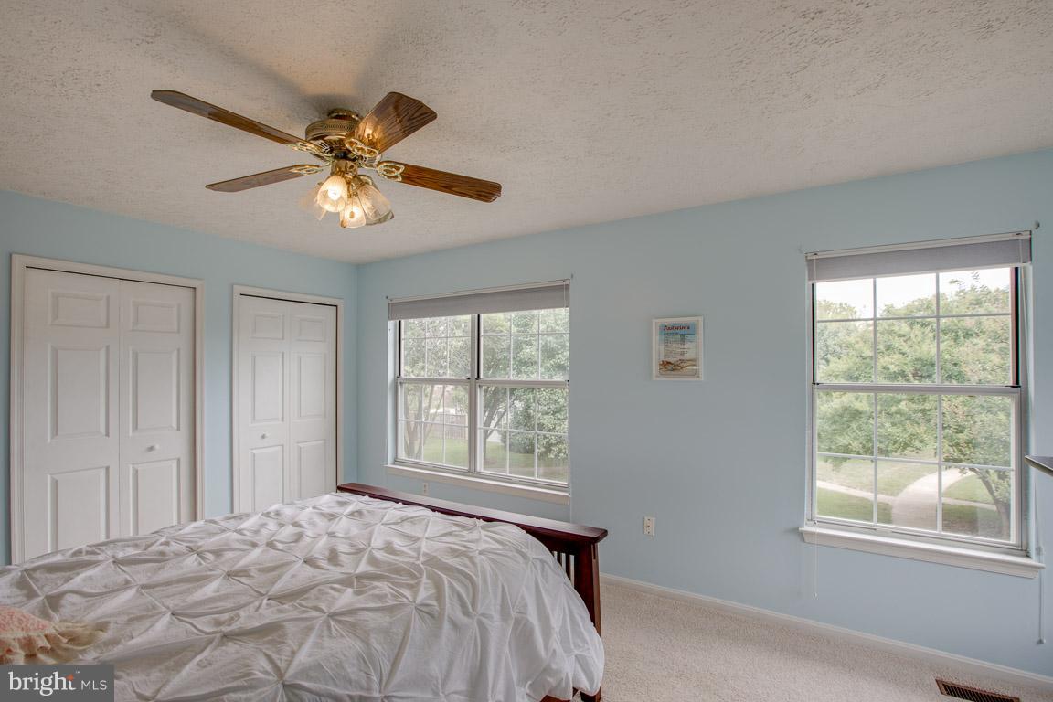 ST CHARLES SUB - HAMPSHIRE - Residential