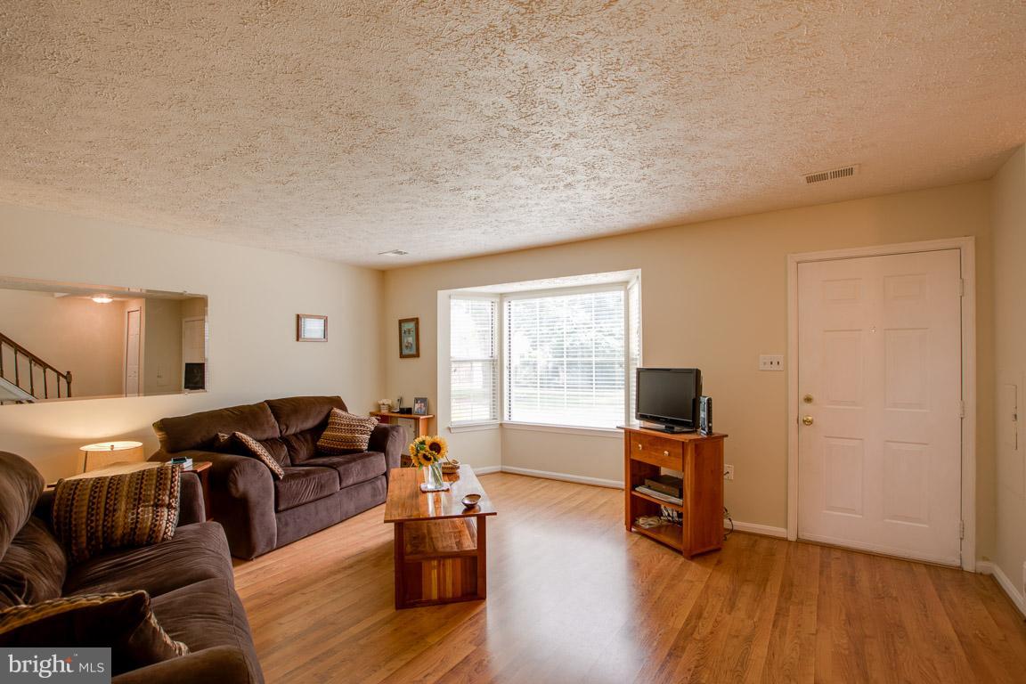 ST CHARLES SUB - HAMPSHIRE - Residential