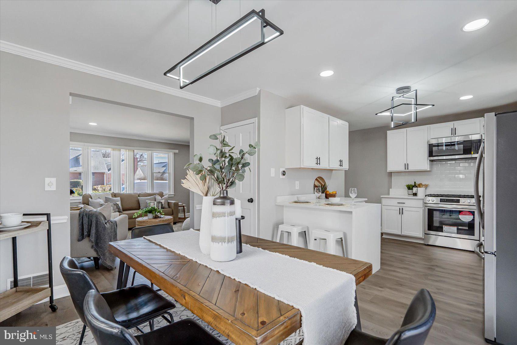 COUNTRY CLUB PARK - Residential