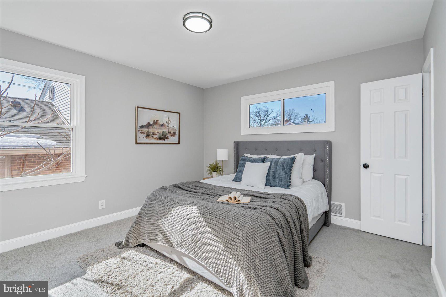 COUNTRY CLUB PARK - Residential