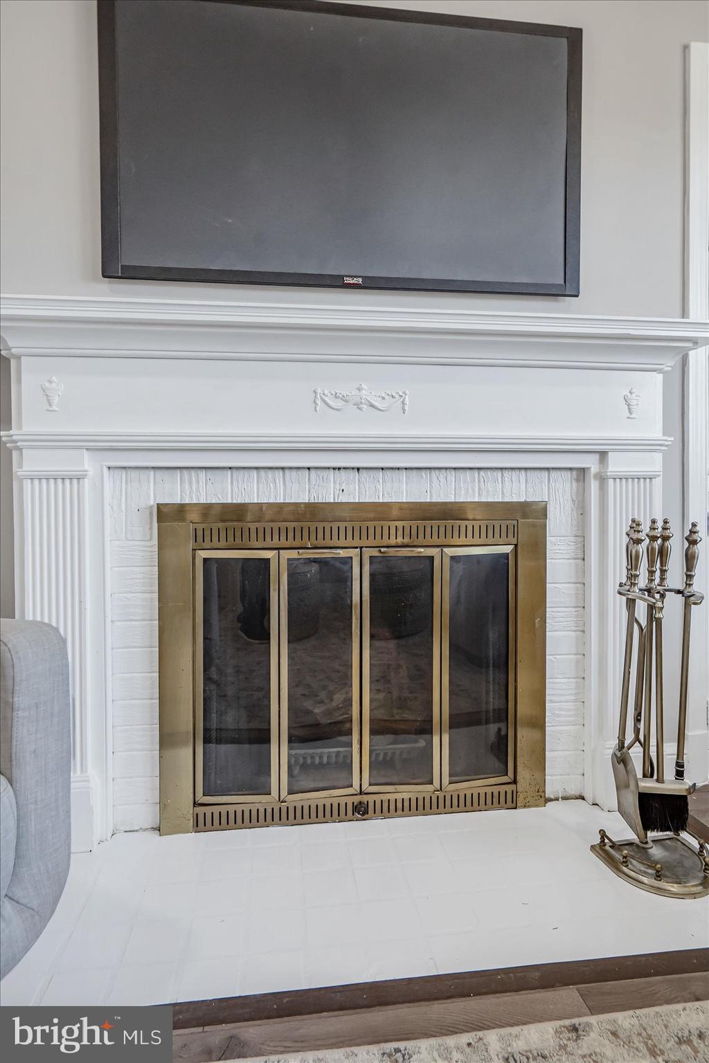 COUNTRY CLUB PARK - Residential