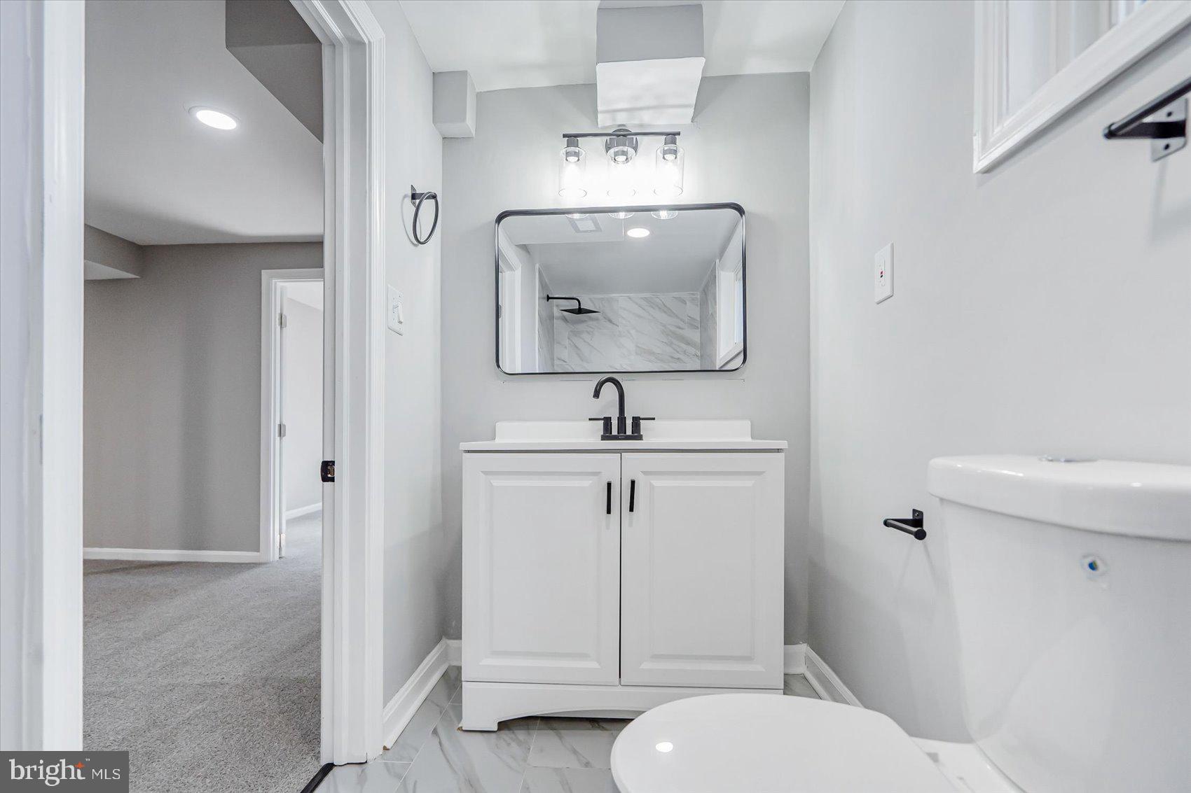 COUNTRY CLUB PARK - Residential