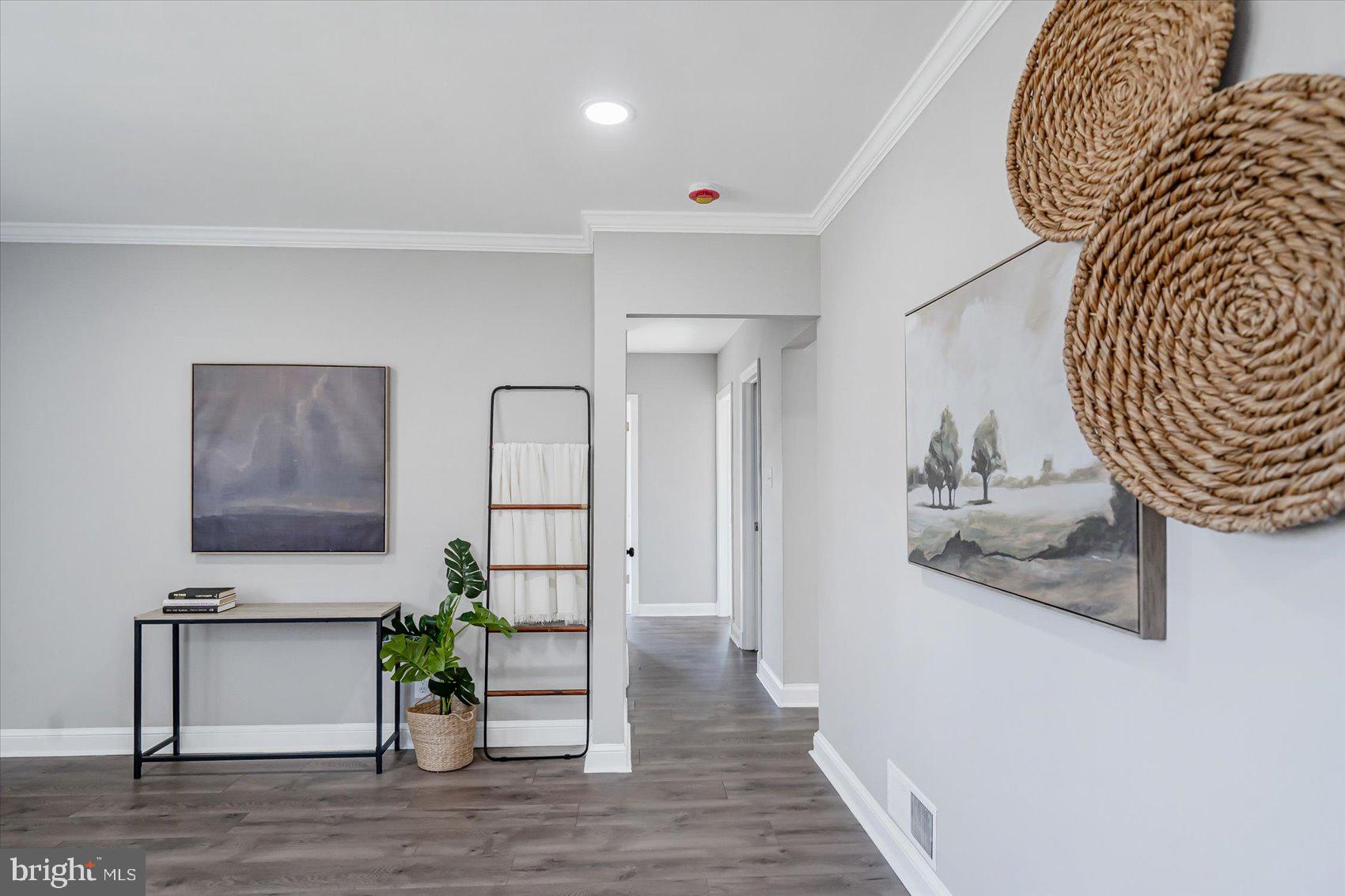 COUNTRY CLUB PARK - Residential